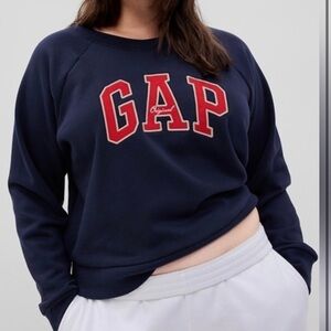 GAP Vintage Soft Sweatshirt
